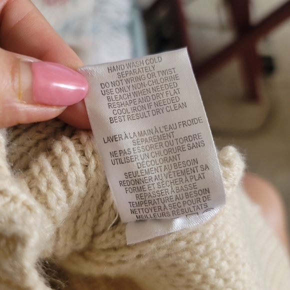 PINK Rose Sweater Dress Size Medium in Beige - Picture 10 of 10